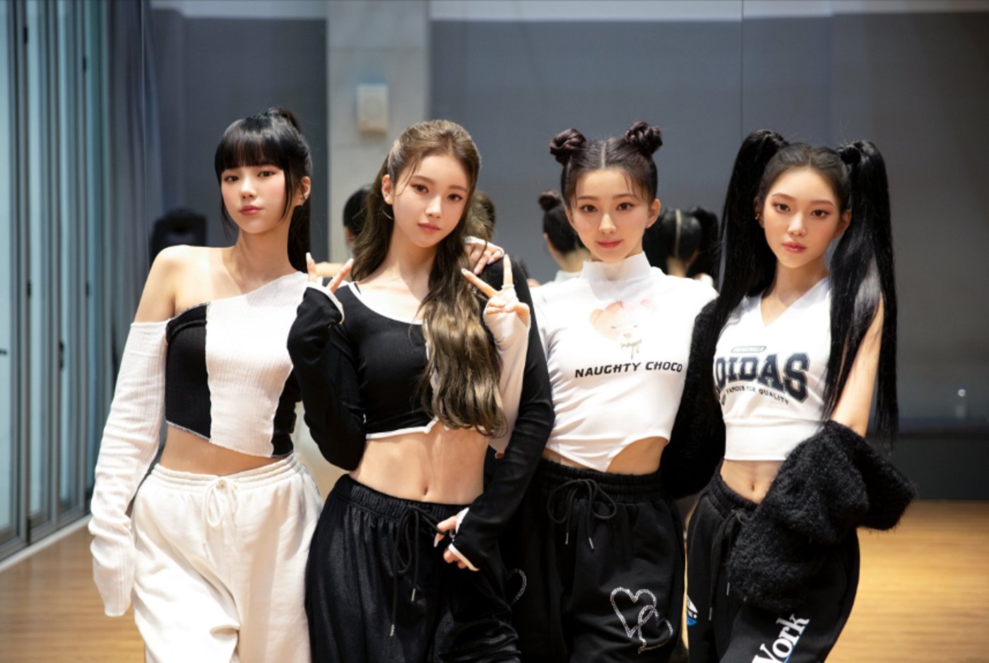 易贏 EWIN9娛樂城：太逼真，這個韓國虛擬女團你追不追？